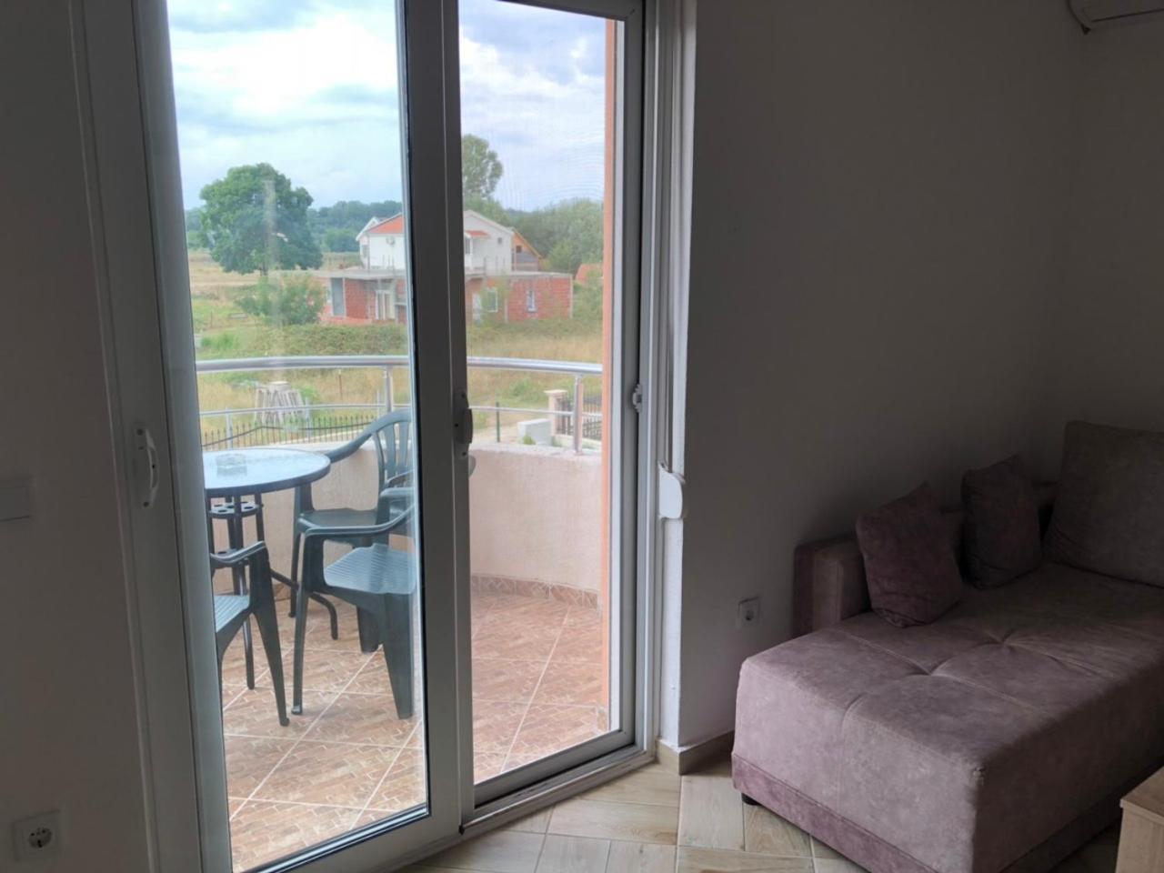 S T A Apartmani Apartman Ulcinj