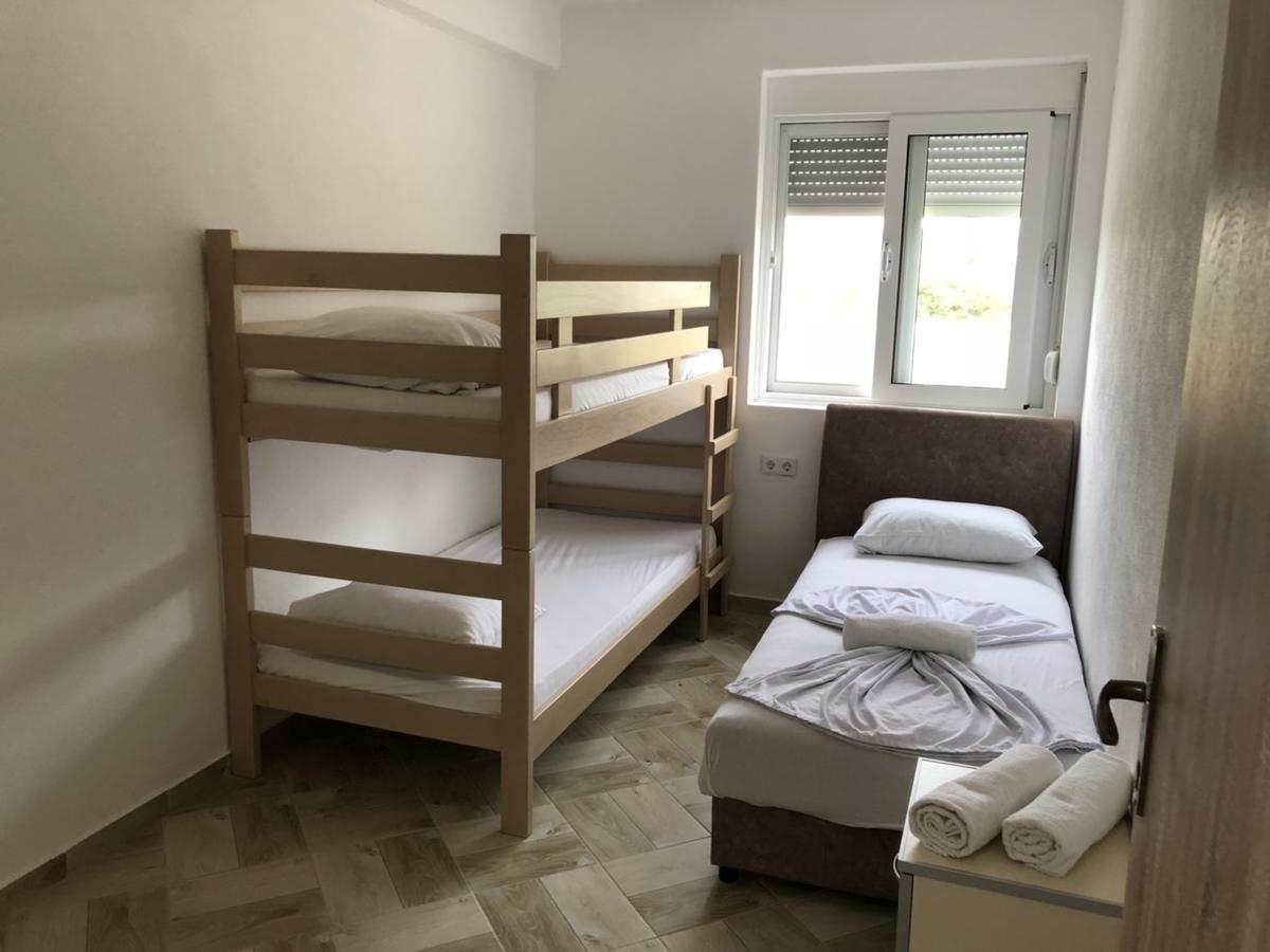 S T A Apartmani * Ulcinj